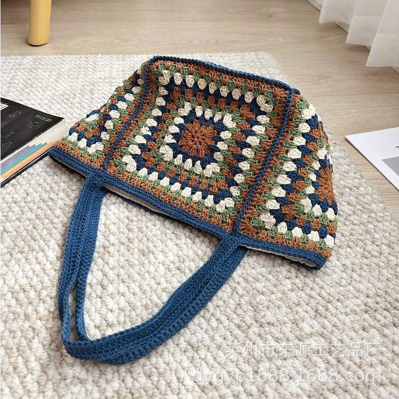 Hand-knotted Lifestyle Bag Stornfield