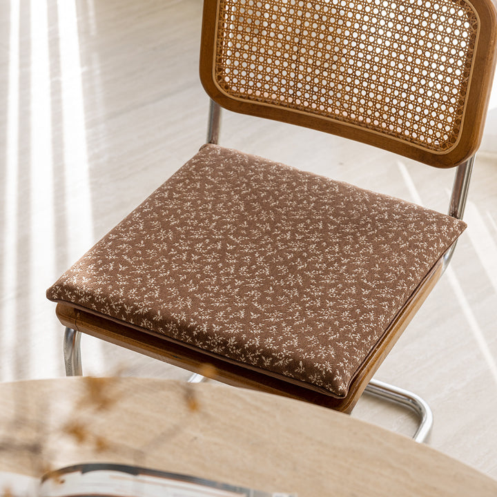 Ergonomic seat cushion