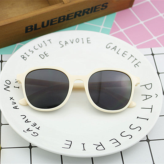 Ladies' fashionable sunglasses in elegant, octagonal design Stornfield