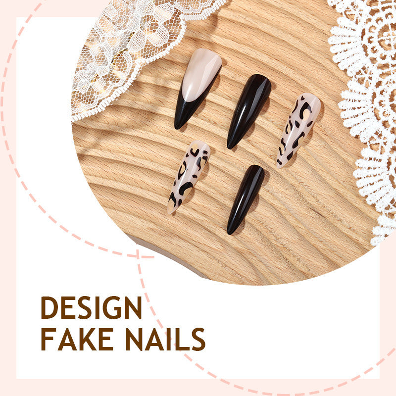 Artificial nail set with elegant tips and fashionable patterns Stornfield