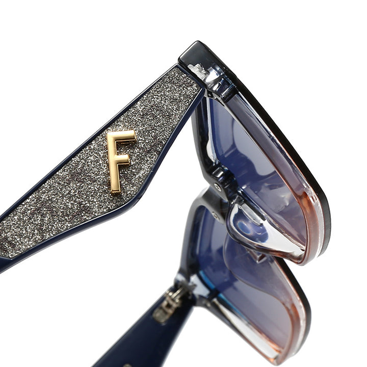 Women's square sunglasses with matte frame and fashionable accents Stornfield