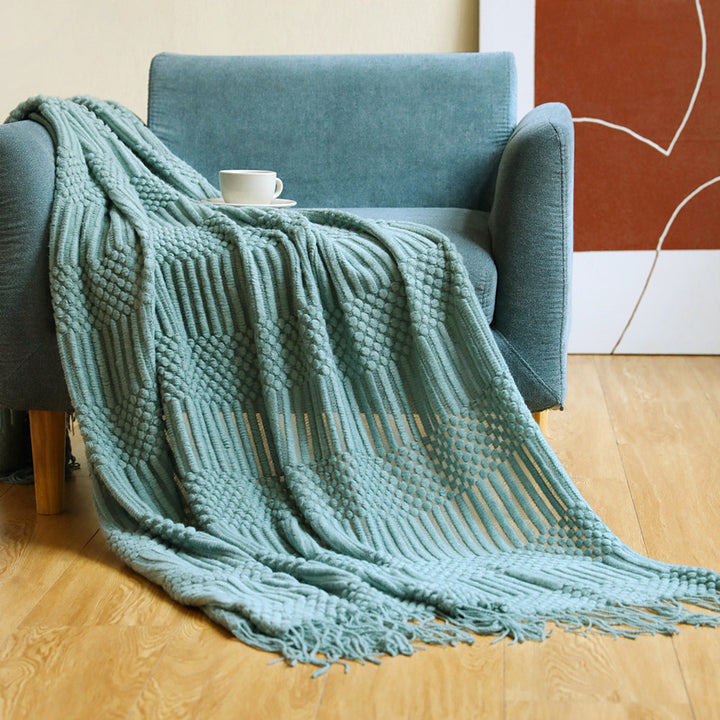 Women's high-quality knitted blanket with textured design Stornfield