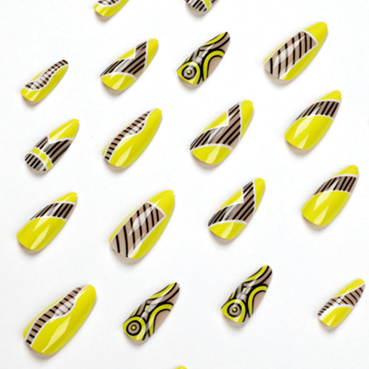 Artistic nails with geometric design Stornfield
