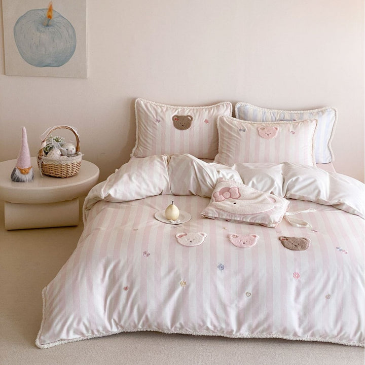 Striped Cotton Duvet Cover Set with Embroidered Bear Appliqué and Sherpa Trim