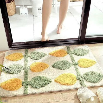 Strawberry-Themed Plush Bath Mat