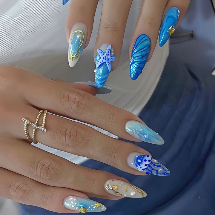 Exclusive artificial nails with maritime design Stornfield
