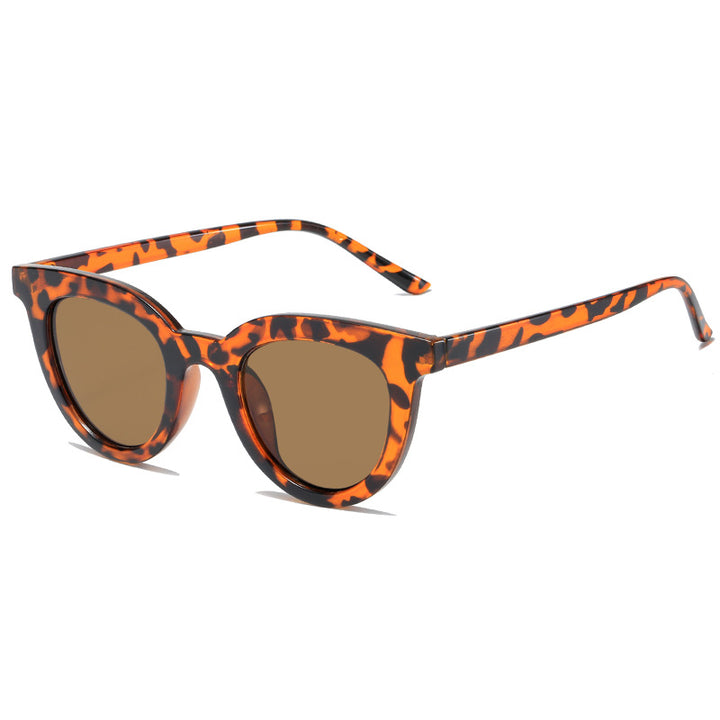 Ladies stylish cat eye sunglasses Stornfield
