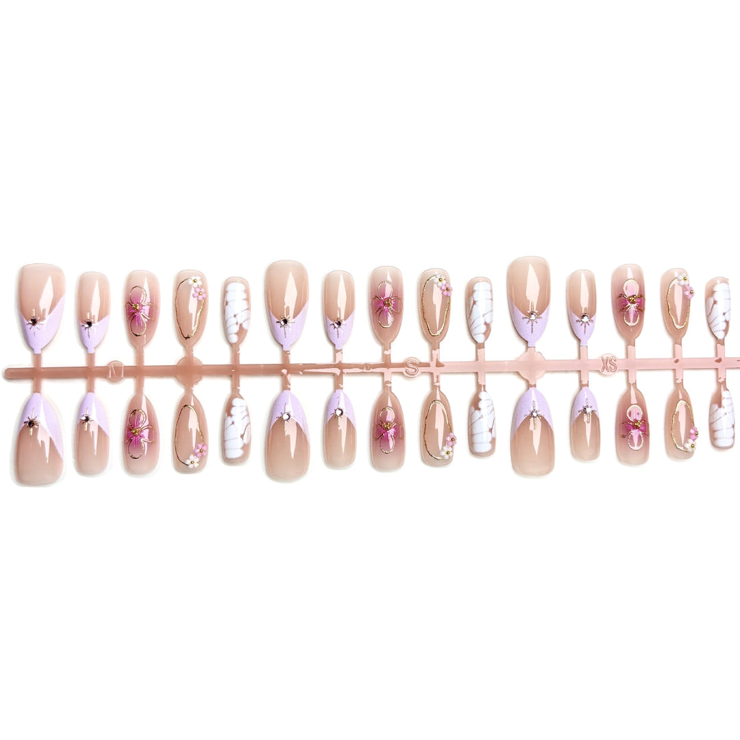 Decorative Press-On Nail Art Set 1790746066