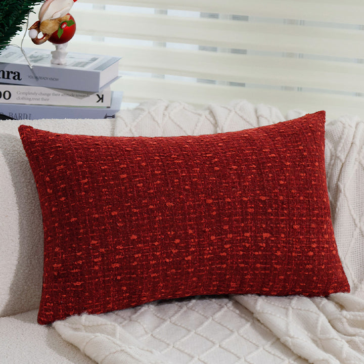 Cozy decorative cushion with structure