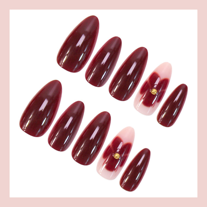 Nail art set with modern floral accents Stornfield