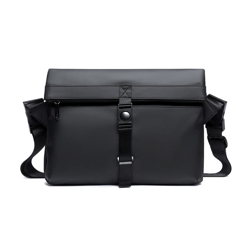 Water-Resistant Messenger Bag Stornfield