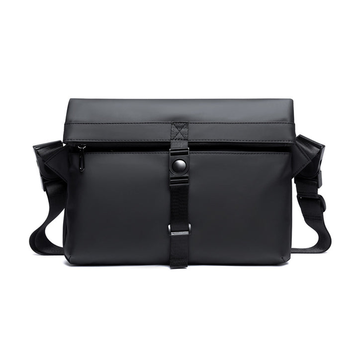 Water-Resistant Messenger Bag Stornfield
