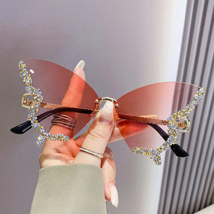 Women extravagant wing sunglasses Stornfield