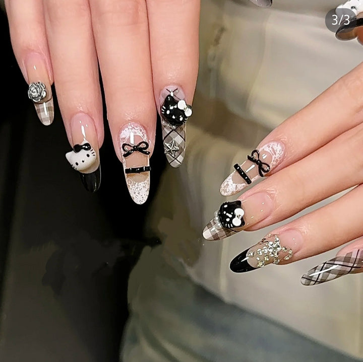 Artistic Character-Embellished Press-On Nails Stornfield