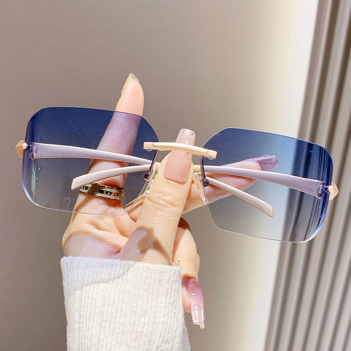 Women's fashion square sunglasses with embellished metal frame Stornfield