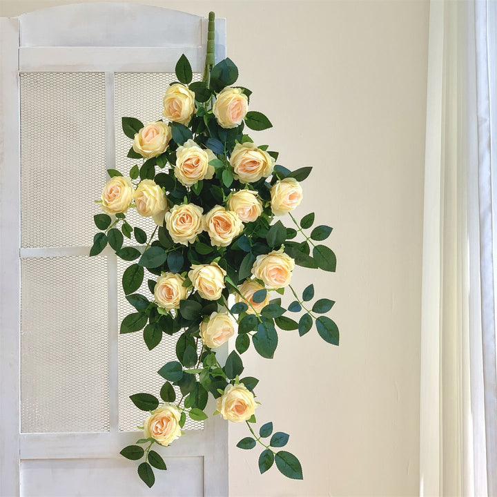 Elegant Floral Wall Hanging