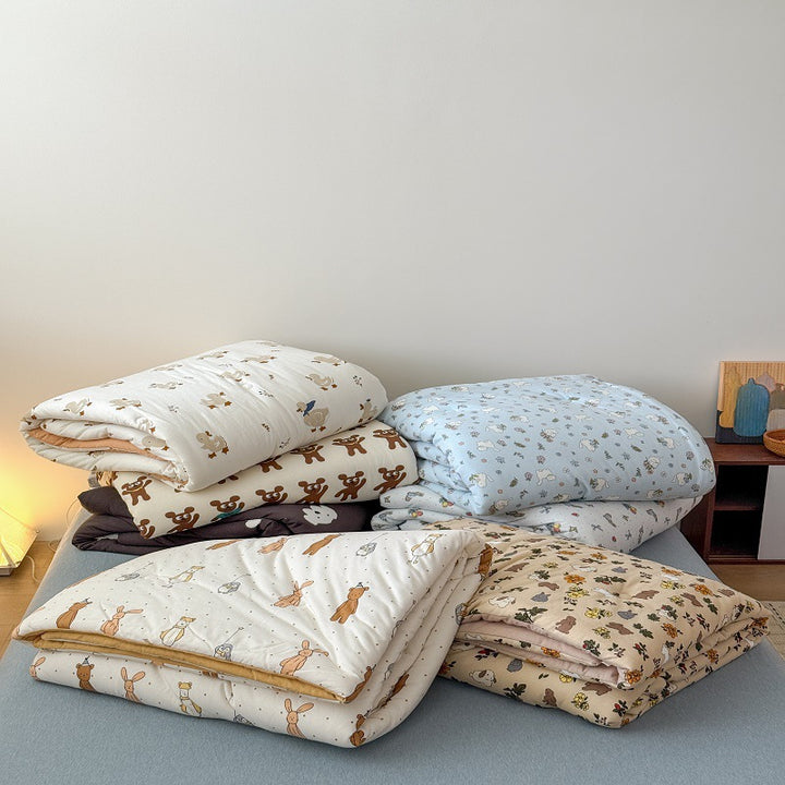 Plush Quilted Cat-Print Comforter Duvet for Bed and Couch