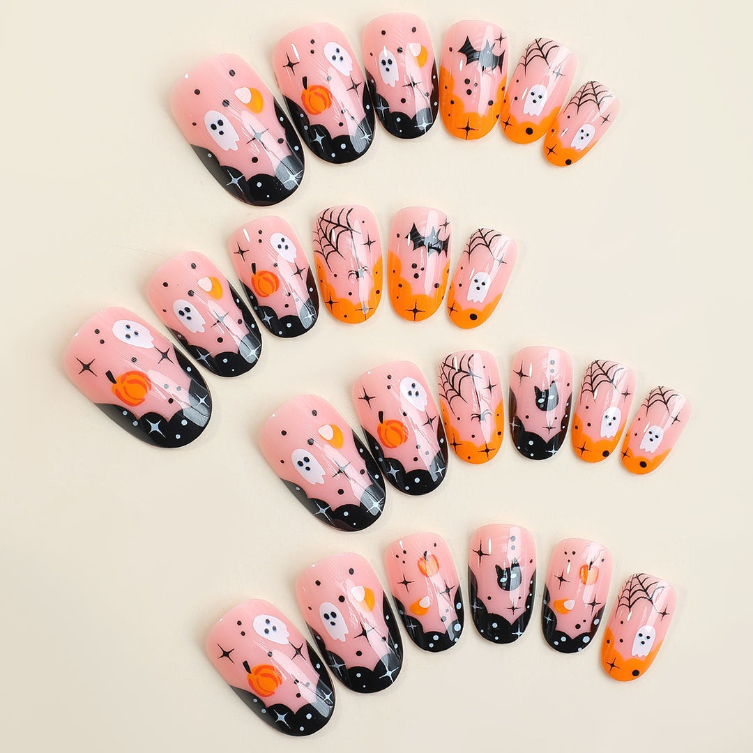 Artificial artificial nails with creepy Halloween designs Stornfield