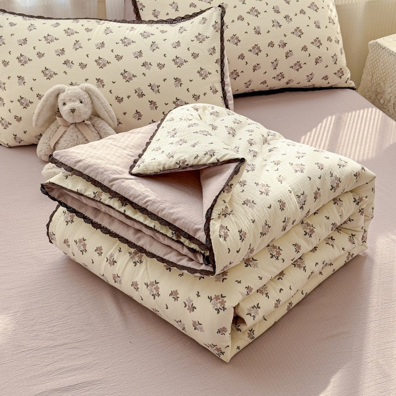 Floral Patterned Quilted Bedspread