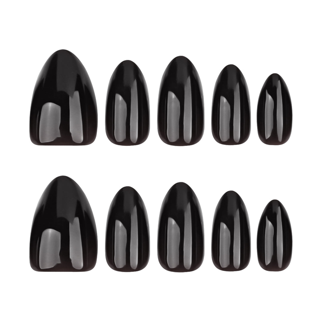 Artificial nail extensions with elegant design Stornfield