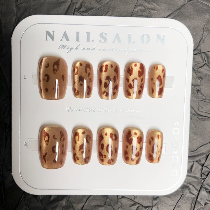 Chic Leopard Print Press-On Nail Set