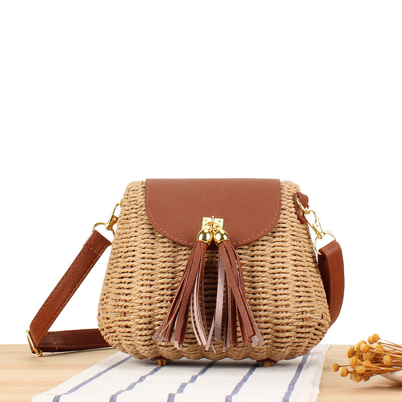 Shoulder bag with decorative fringes Stornfield