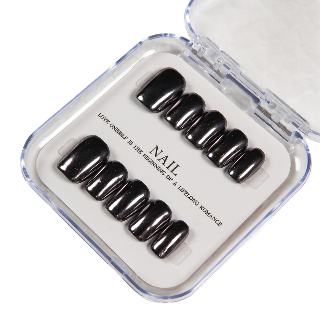 Stylish Press-On Nail Enhancements Set