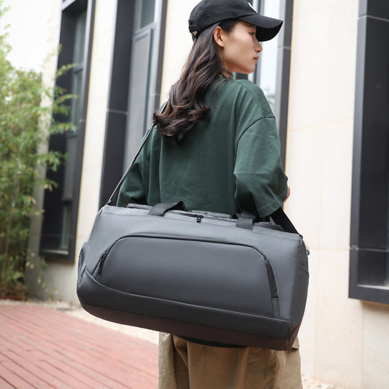 Multifunctional Sports Weekend Duffle Bag Stornfield
