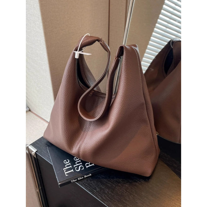 Luxurious Textured Hobo Bag Stornfield