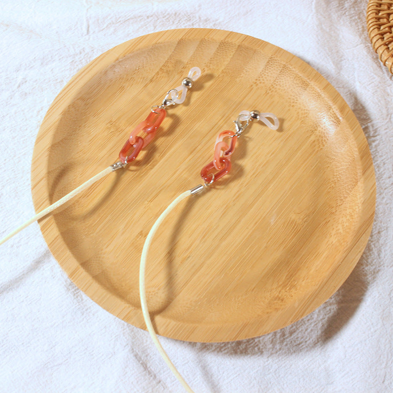 Fashionable glasses strap with pendants Stornfield