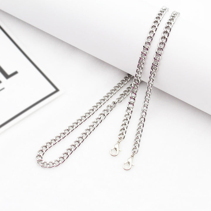 Elegant Pearl-Linked Eyewear Chain Stornfield