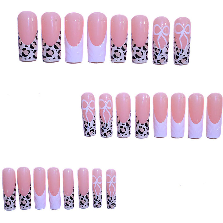 Elegant 3D Leopard Print Nail Art Enhancements Stornfield