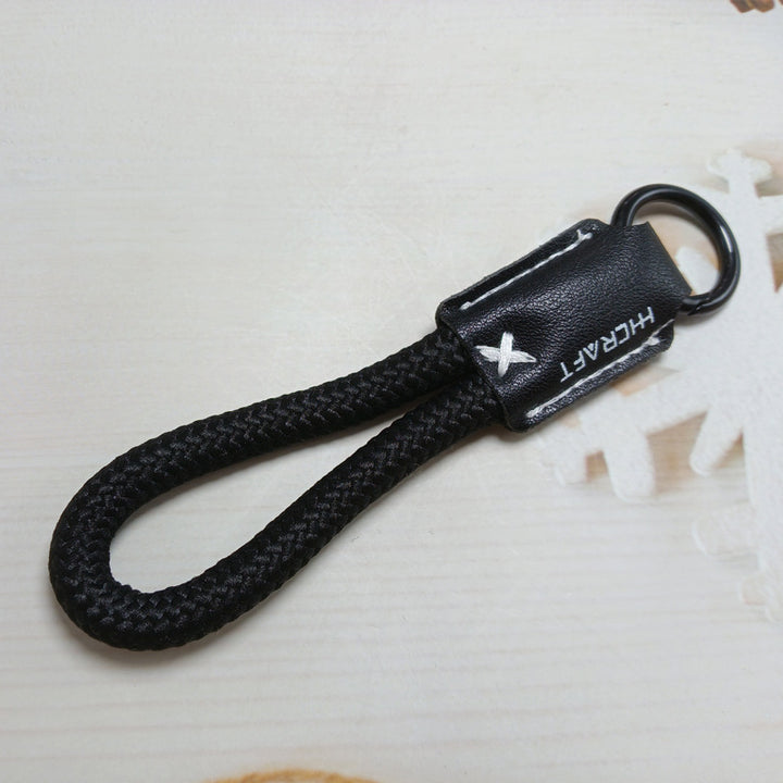 Fashionable and Durable Keychain Holder Stornfield