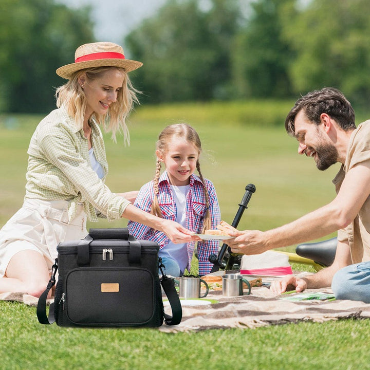 Cooler bag with insulating interior and practical carrying options Stornfield