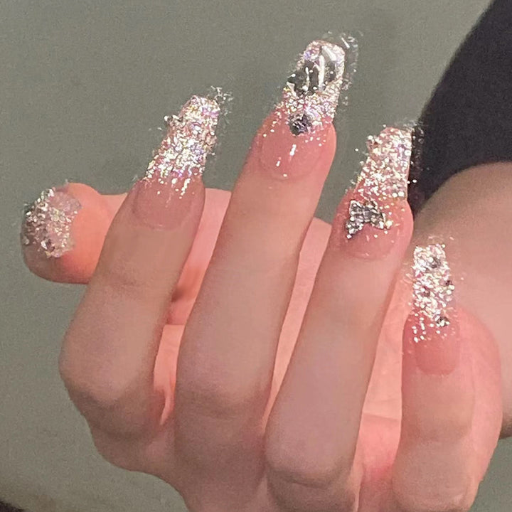 Sparkling nail art with 3D applications Stornfield