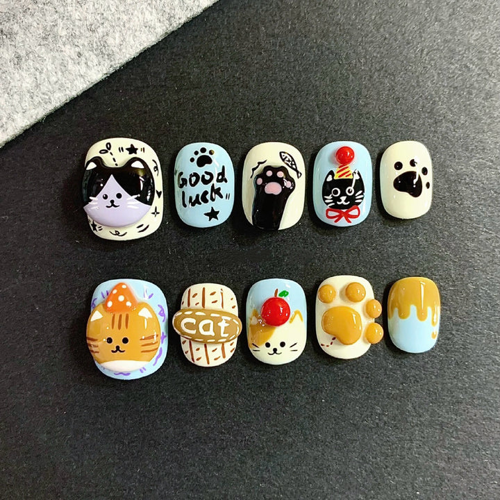 Artistic Press-On Nail Art Set with Cute Animal Designs