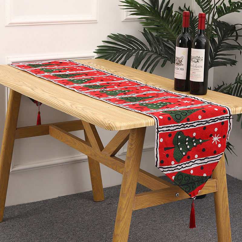 Festive table runner with reindeer motif Stornfield