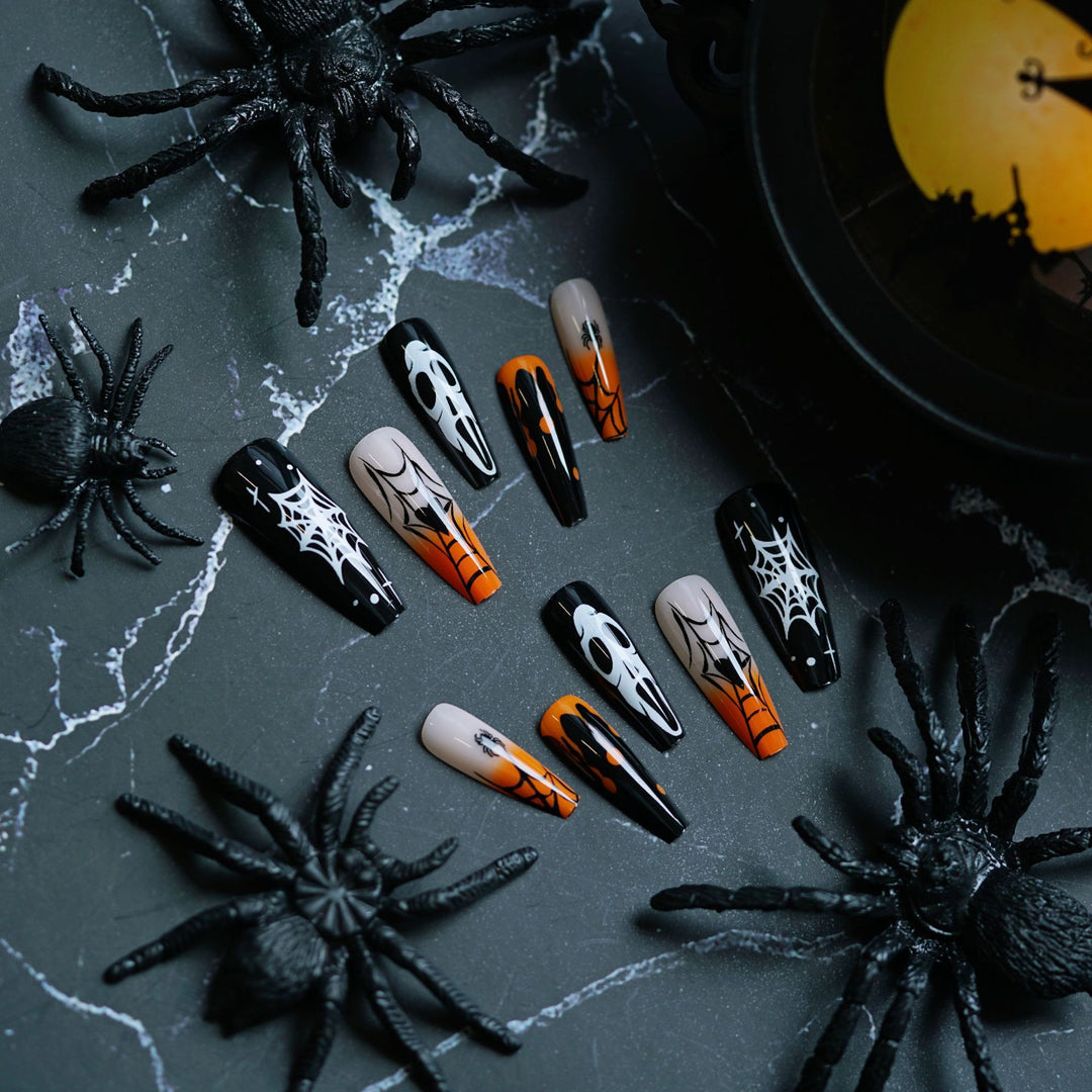 Halloween-Themed Artistic Press-On Nails Stornfield