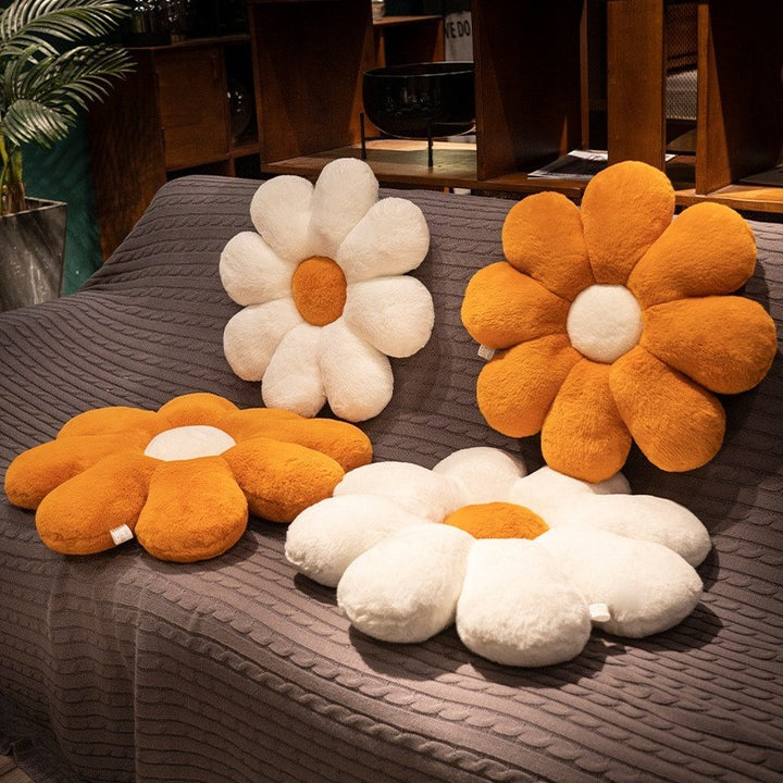 Plush seat cushion in flower shape Stornfield