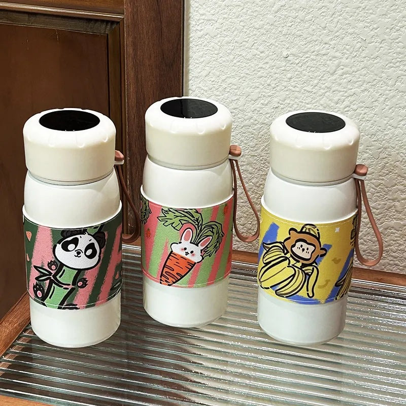 Women's insulated bottle with playful panda design Stornfield
