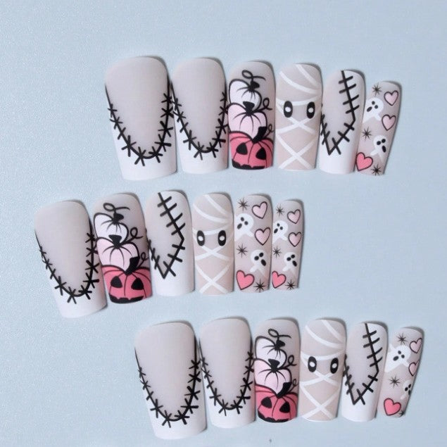 Halloween-Themed Nail Art Design Stornfield