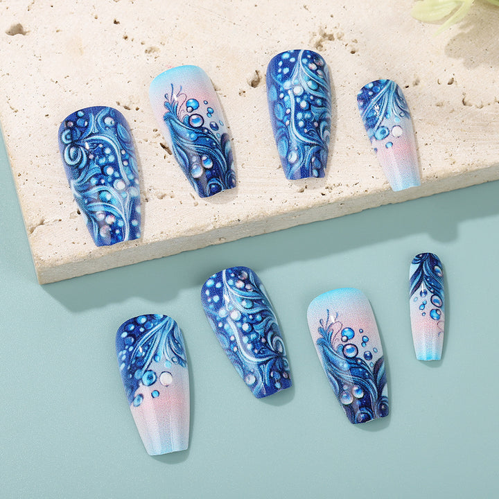 Artificial nails in elegant water design Stornfield
