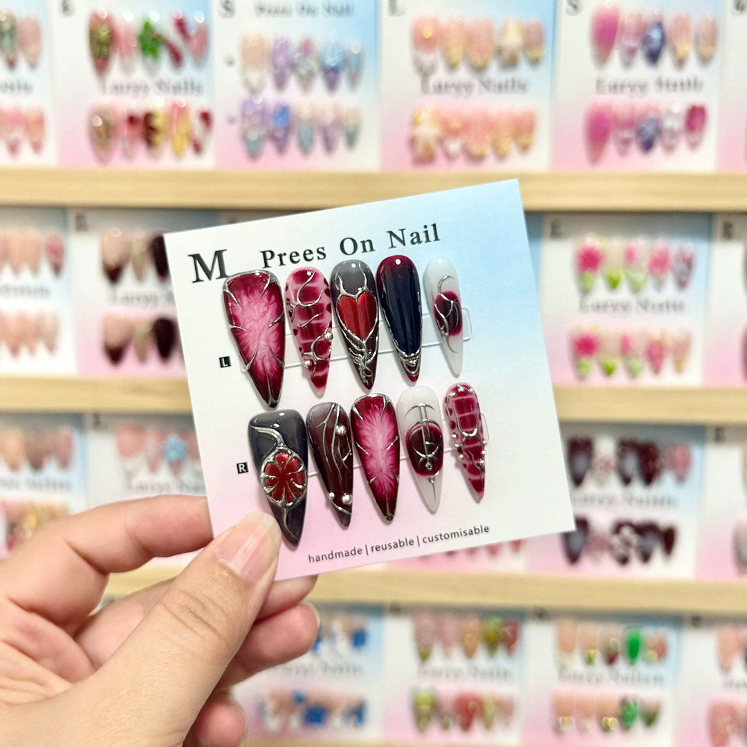 Customizable Press-On Nail Art Set