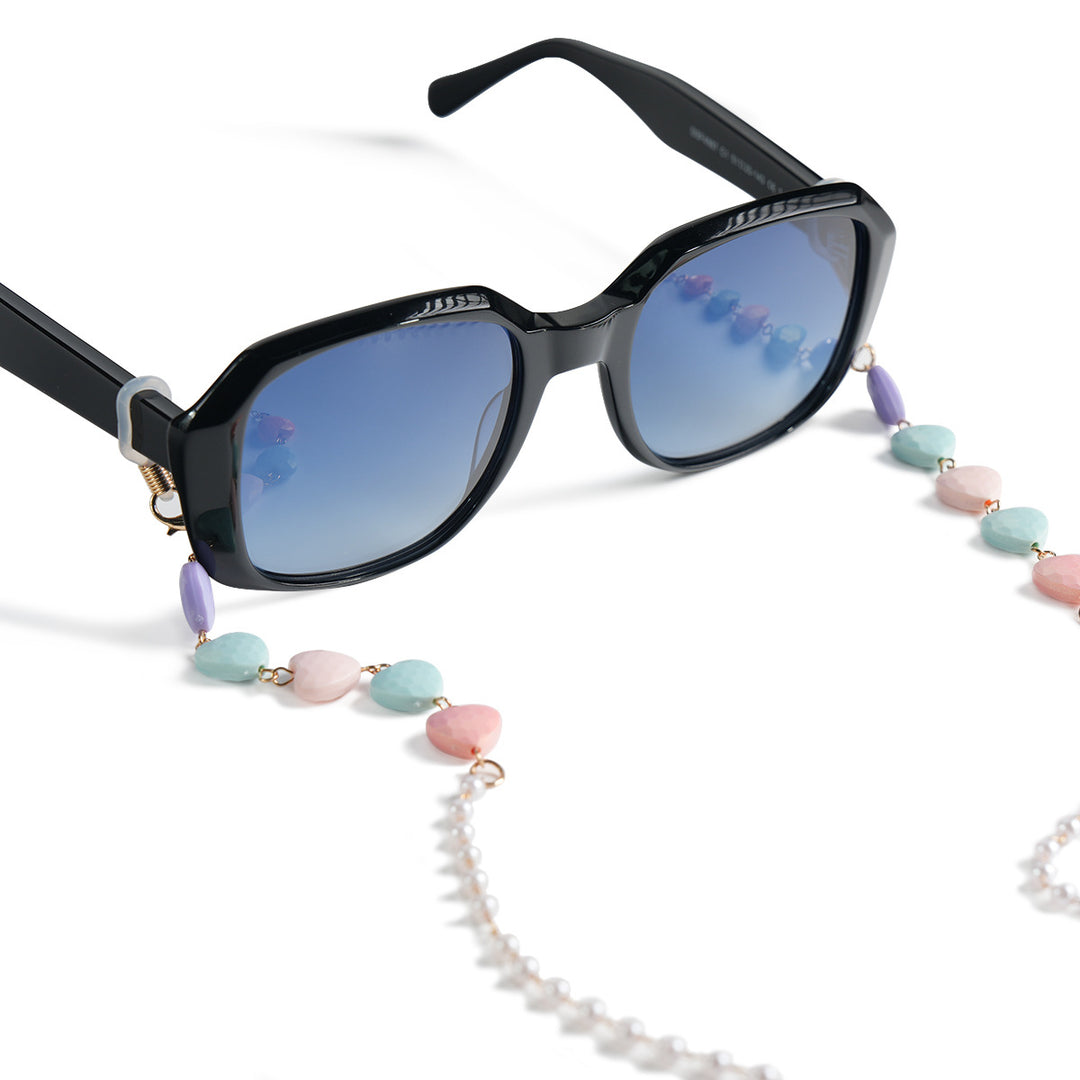 Heart-Shaped Beaded Eyewear Chain Stornfield