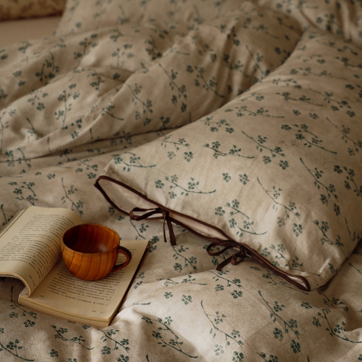 Patchwork Floral Cotton Percale Duvet Cover Set with Button Closure and Corner Ties