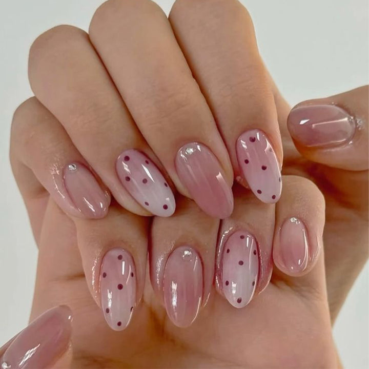 Trendy Polka Dot Design Artificial Nails Stornfield
