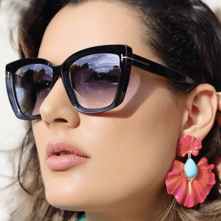 Women's large sunglasses in modern design with trendy tortoise pattern Stornfield