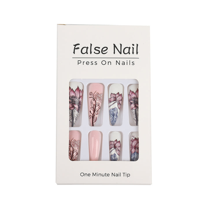 Artificial nails in floral design Stornfield