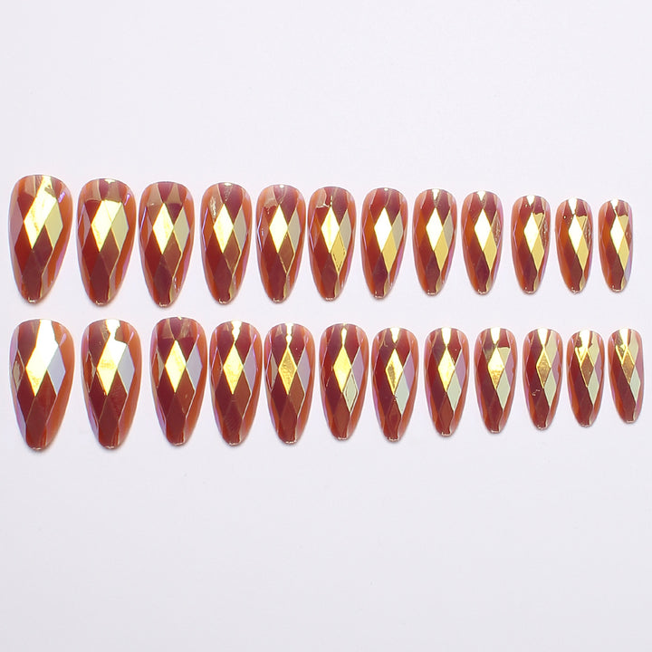 Diamond-Shaped Press-On Nail Set Stornfield