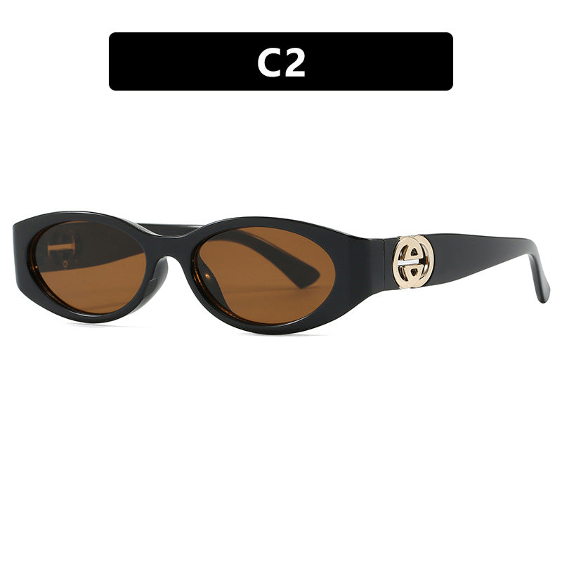 Women's fashionable cat-eye sunglasses with protective UV filter and luxurious accents Stornfield
